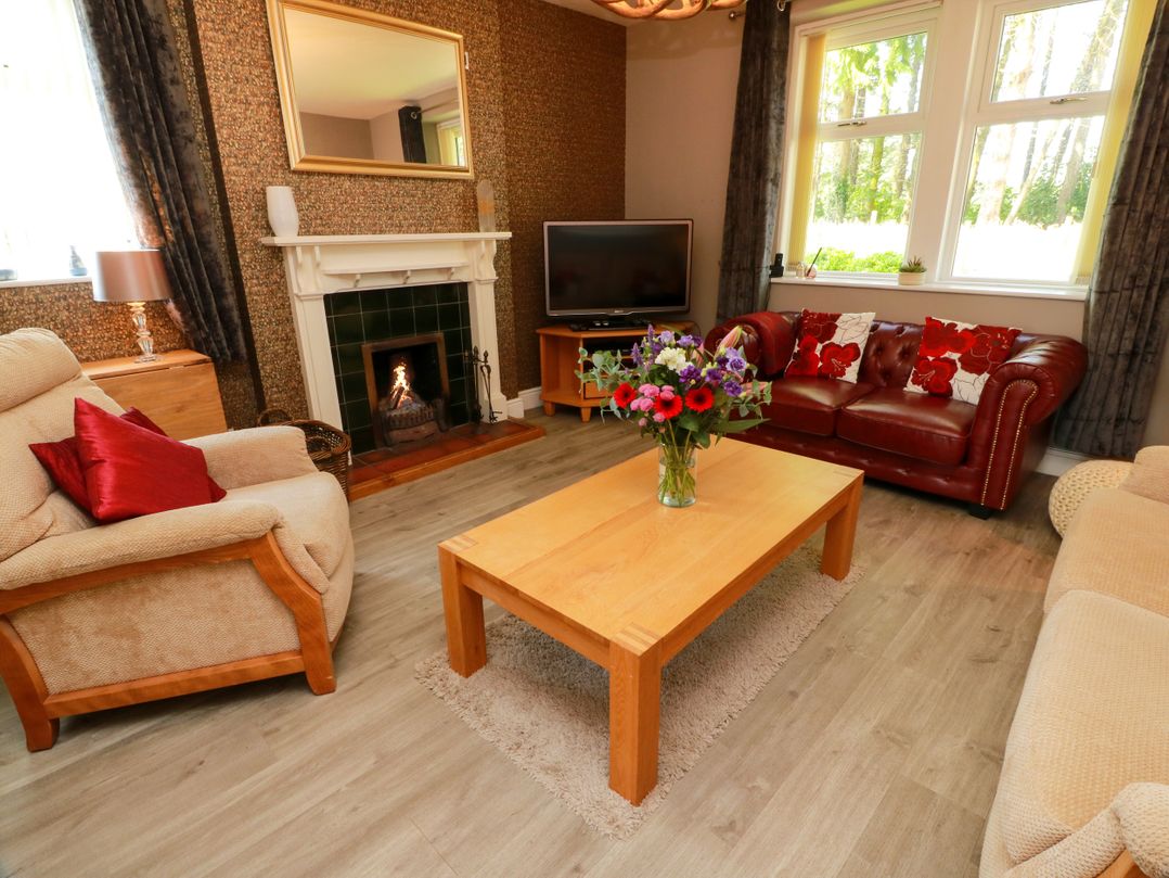 Waterside Lodge