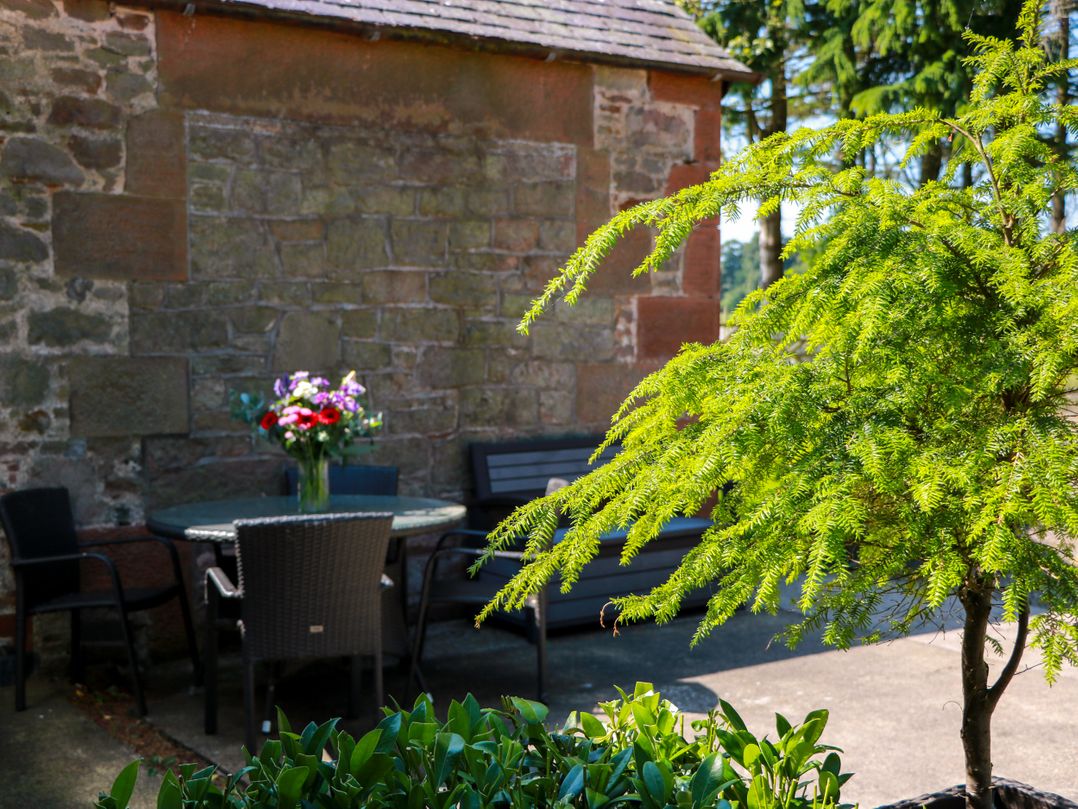 Waterside Lodge