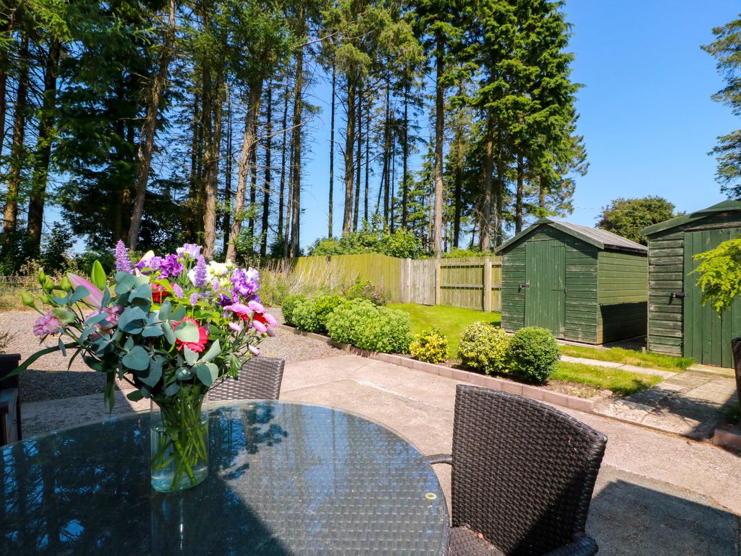 Waterside Lodge