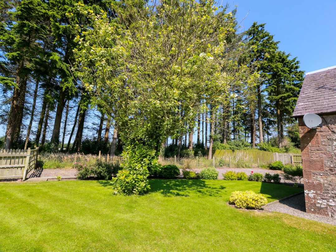 Waterside Lodge