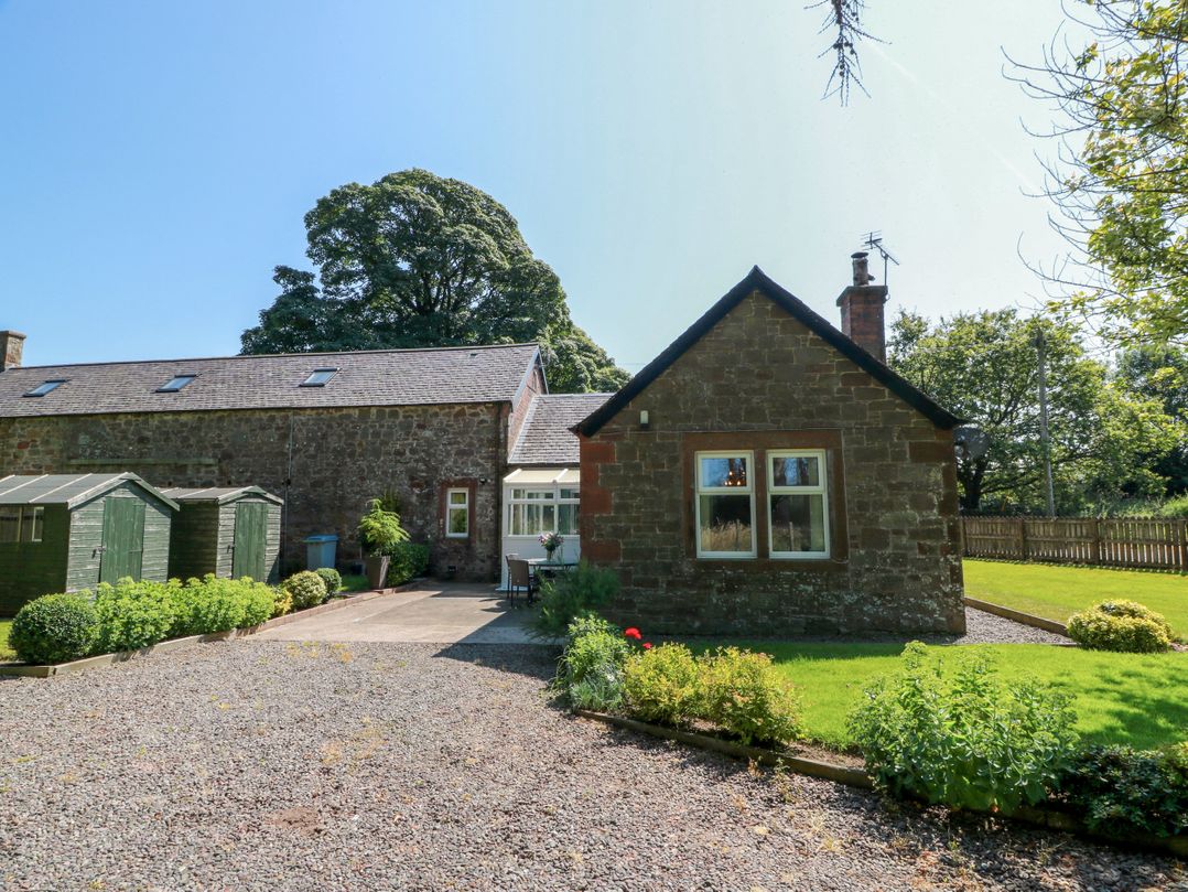 Waterside Lodge