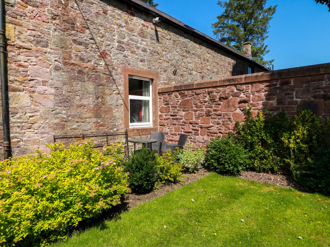 Waterside Lodge