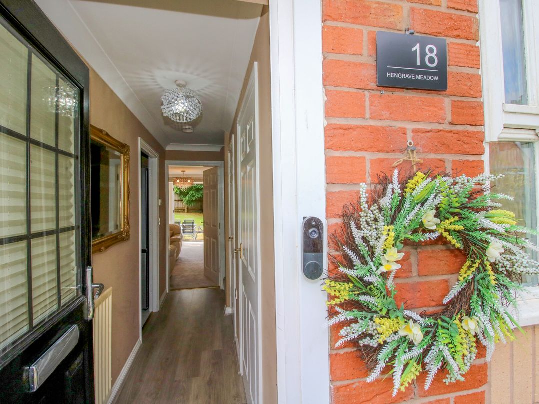 18 Hengrave Meadow
