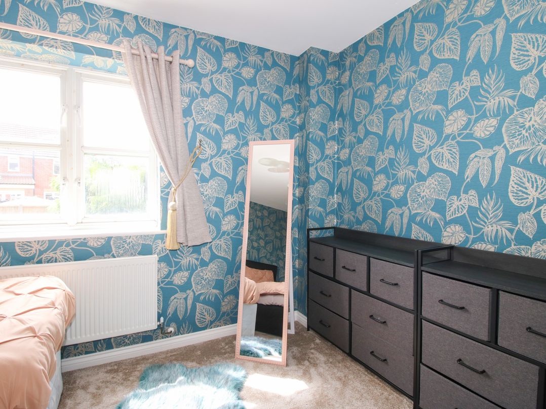 18 Hengrave Meadow