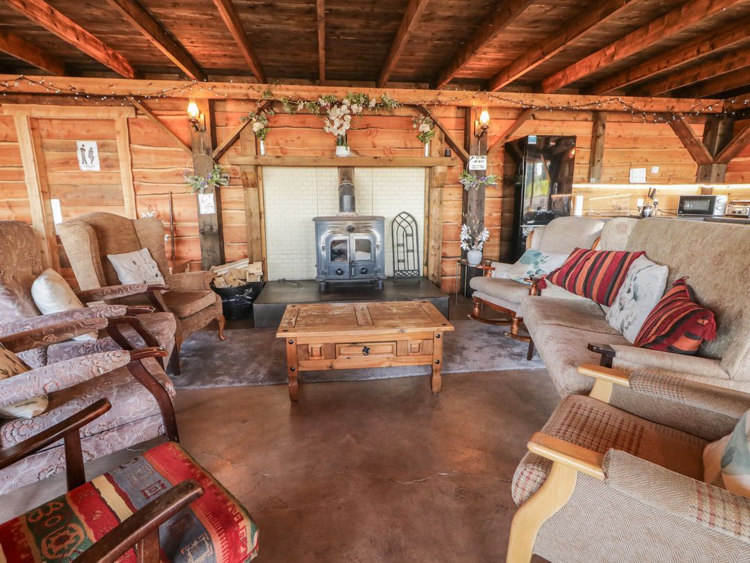 Gortin Glen Glamping Pod 2