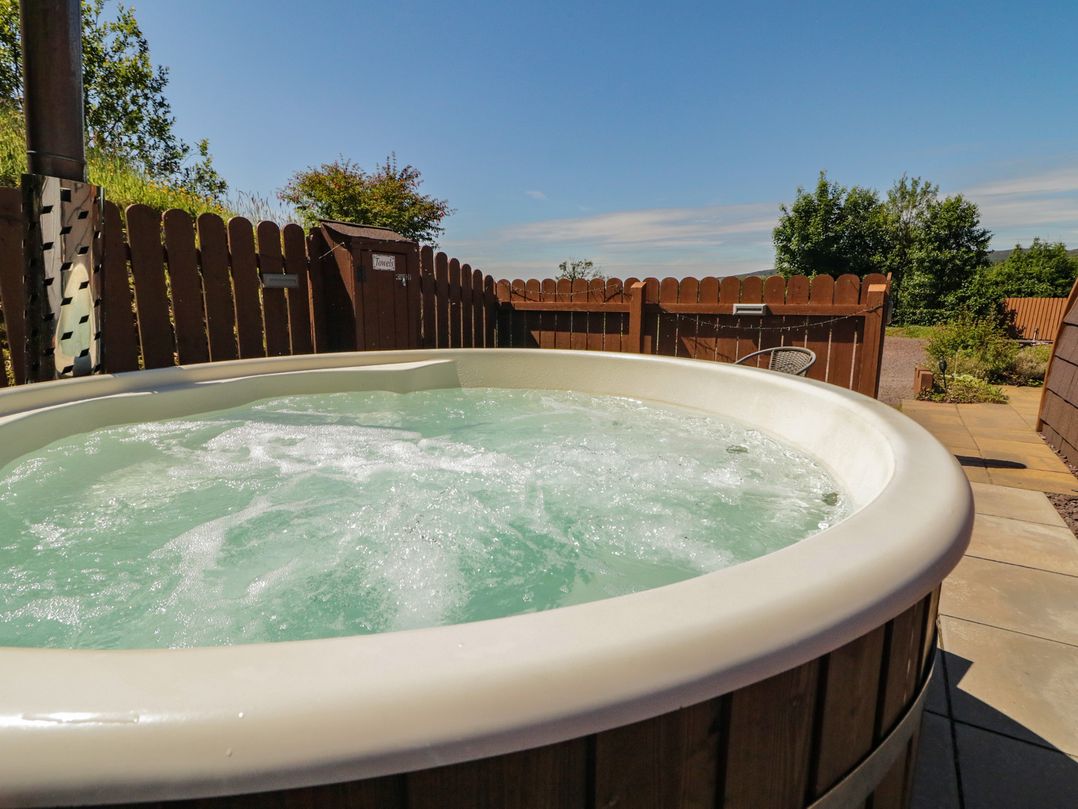 Gortin Glen Glamping Pod 3