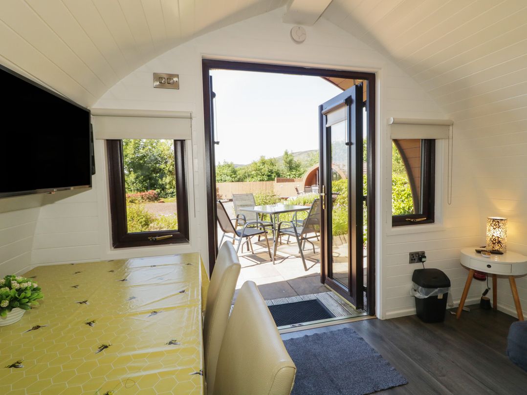Gortin Glen Glamping Pod 3