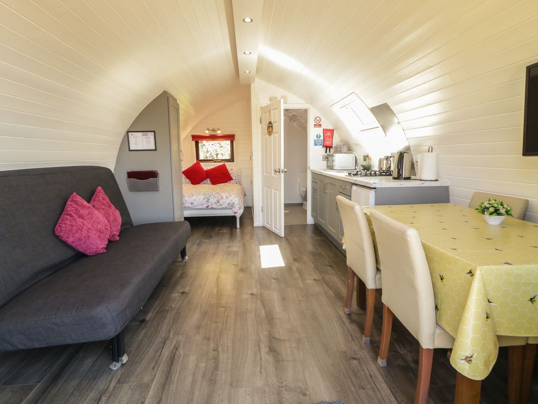 Gortin Glen Glamping Pod 3