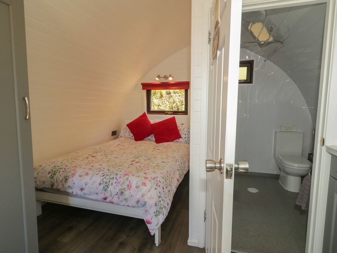 Gortin Glen Glamping Pod 3