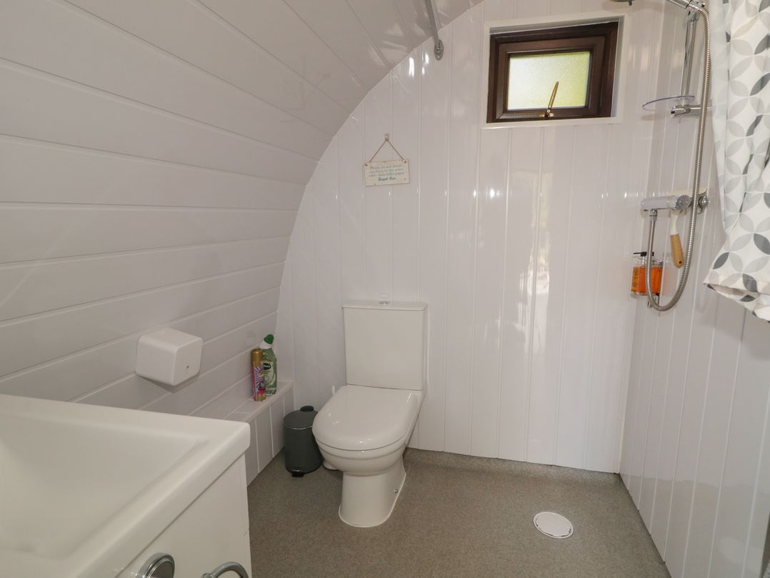 Gortin Glen Glamping Pod 4