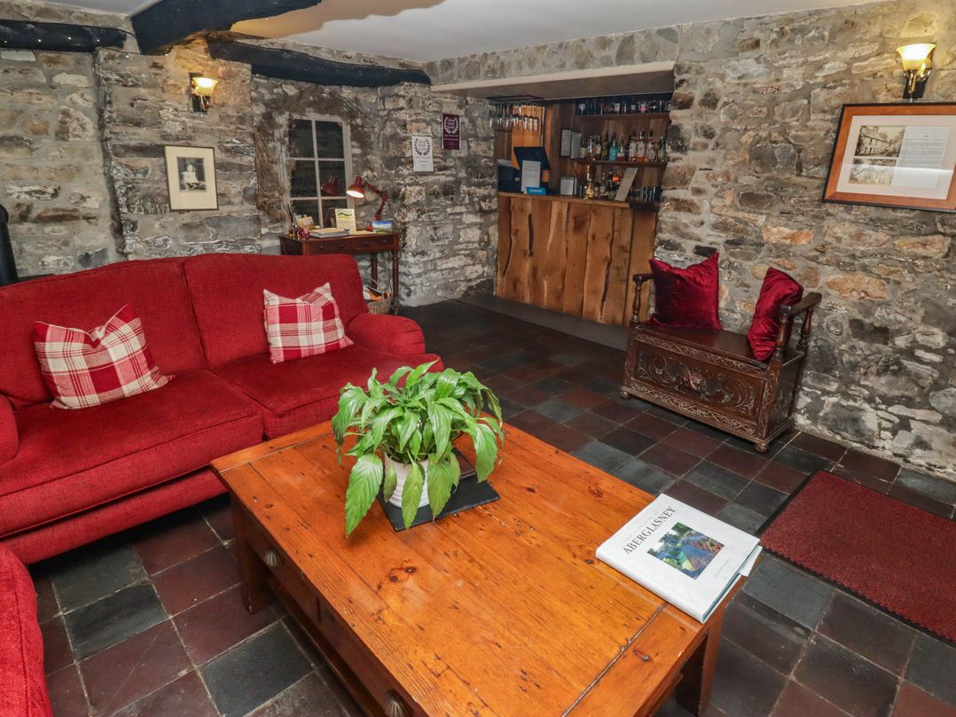 Ty Mawr Country House