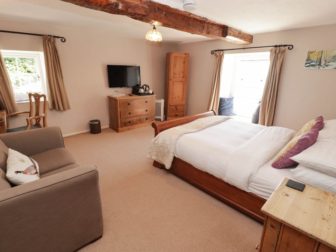 Ty Mawr Country House