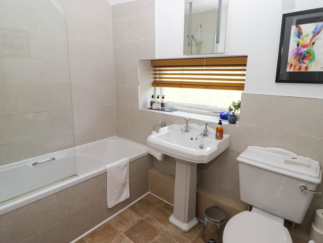 Ty Mawr Country House