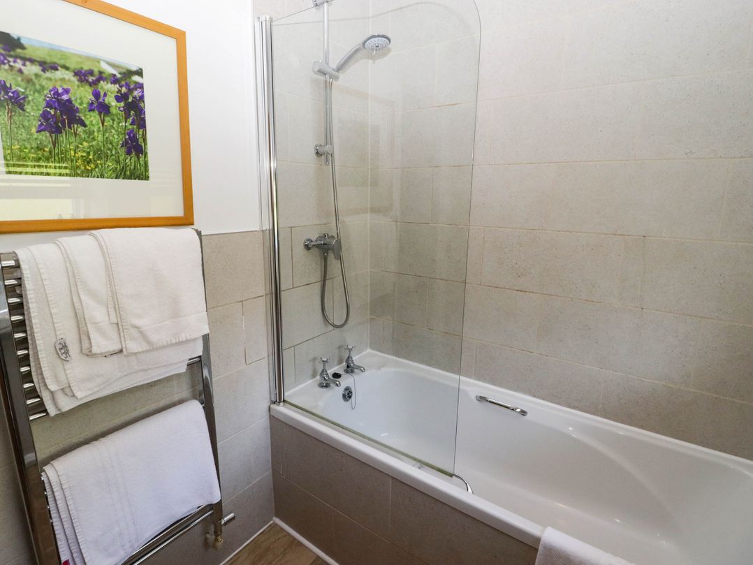 Ty Mawr Country House