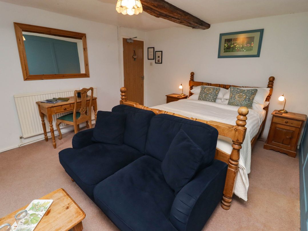 Ty Mawr Country House