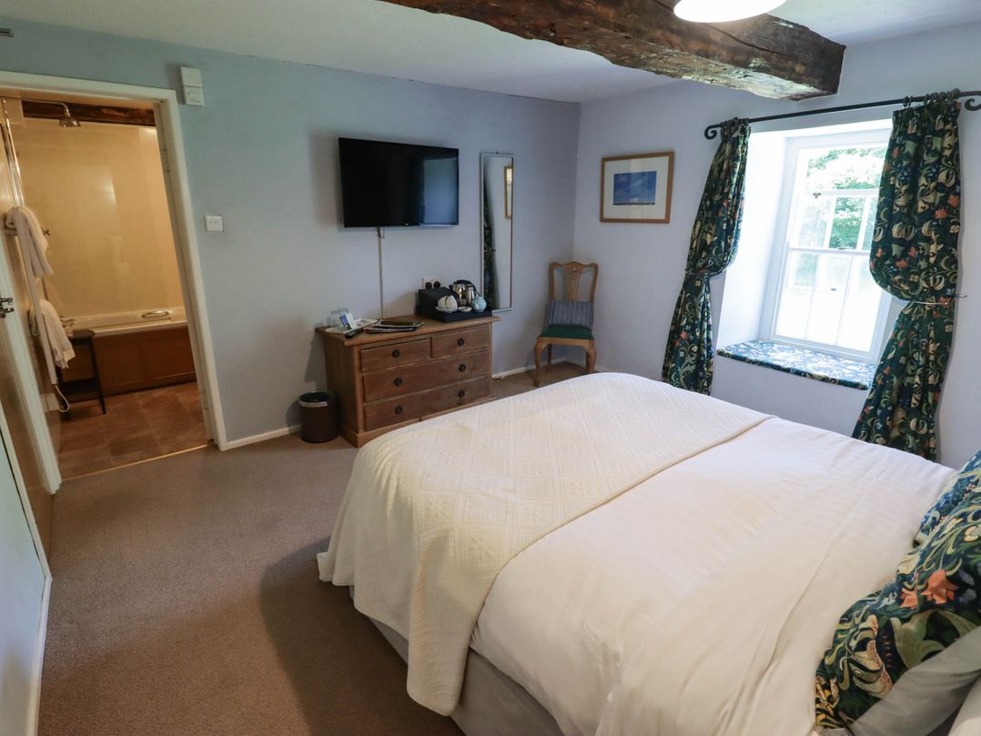 Ty Mawr Country House