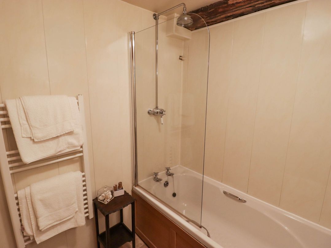 Ty Mawr Country House