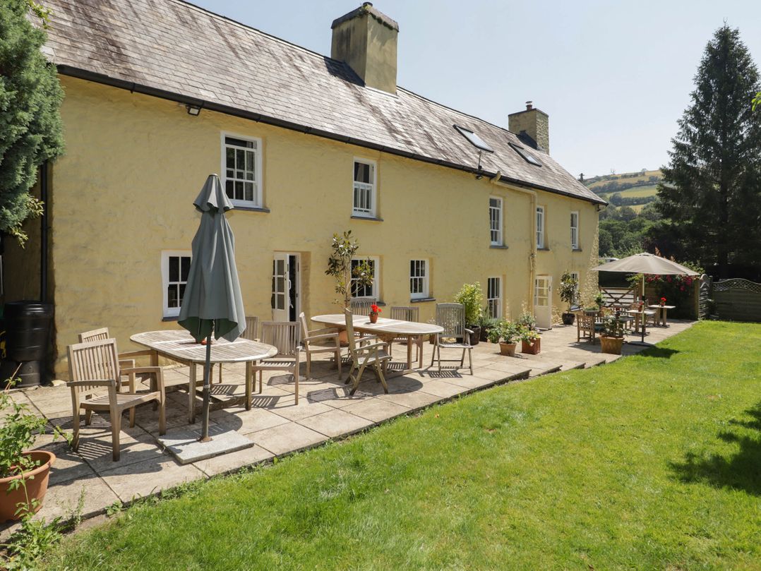 Ty Mawr Country House