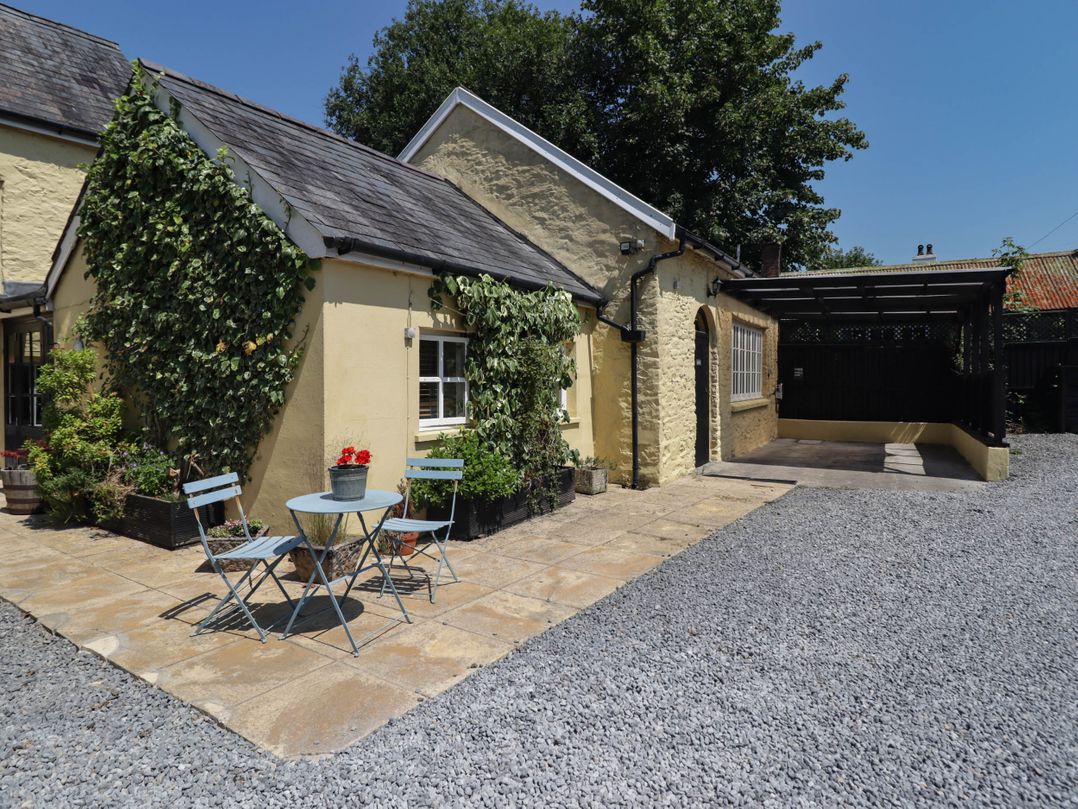 Ty Mawr Country House