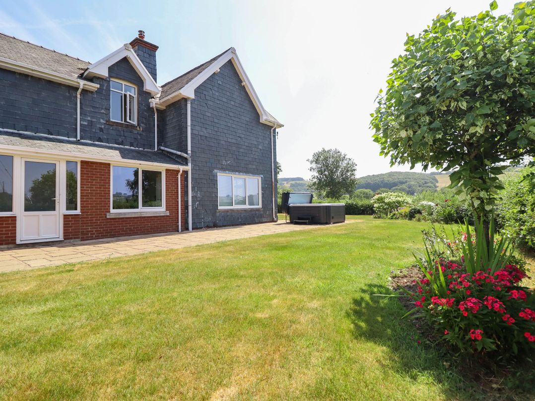 Pwll Glas
