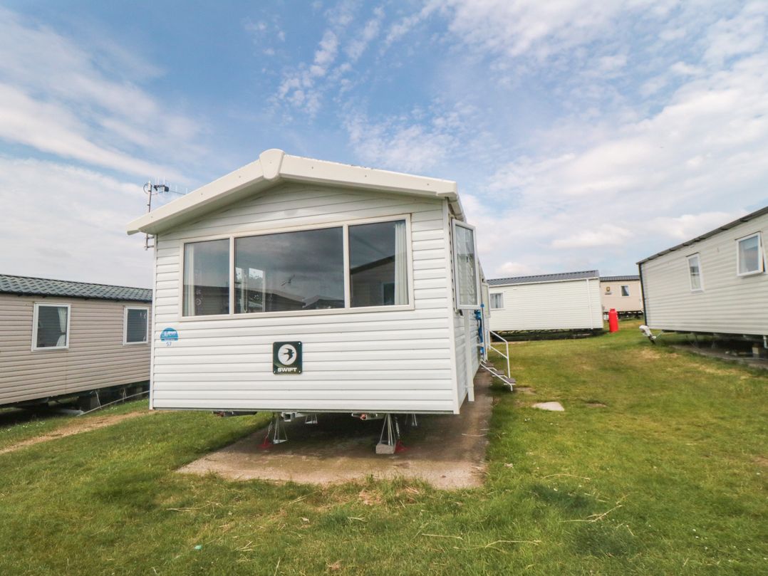 42 Oak Green
