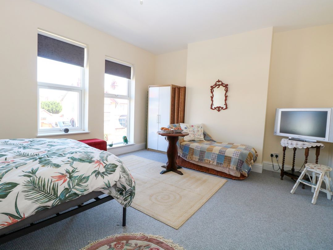 33 North Denes