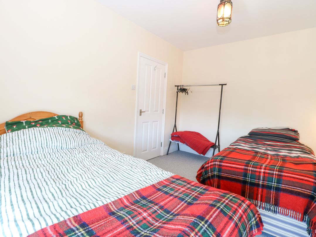 33 North Denes
