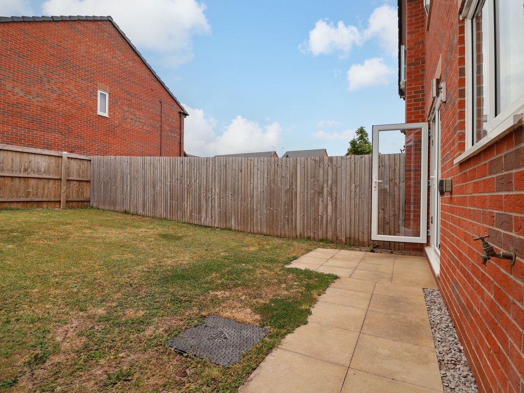 Corbetts Close
