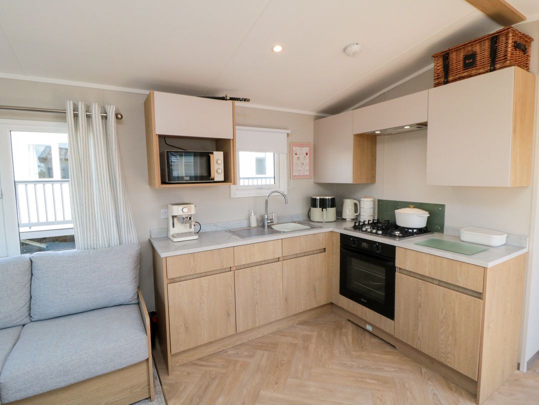 The Beach Retreat at Cayton Bay