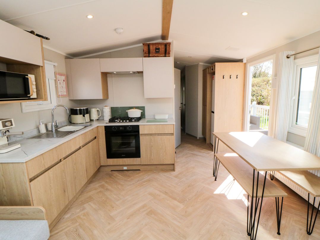 The Beach Retreat at Cayton Bay