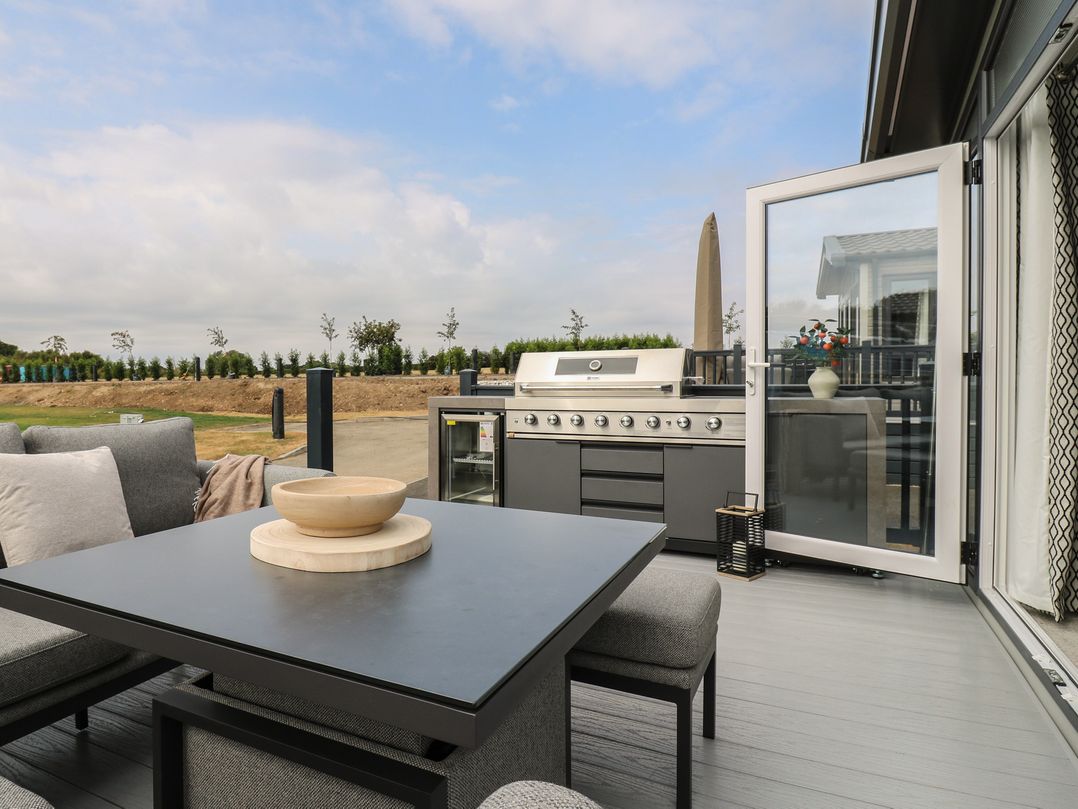 Lakewood Plot 3