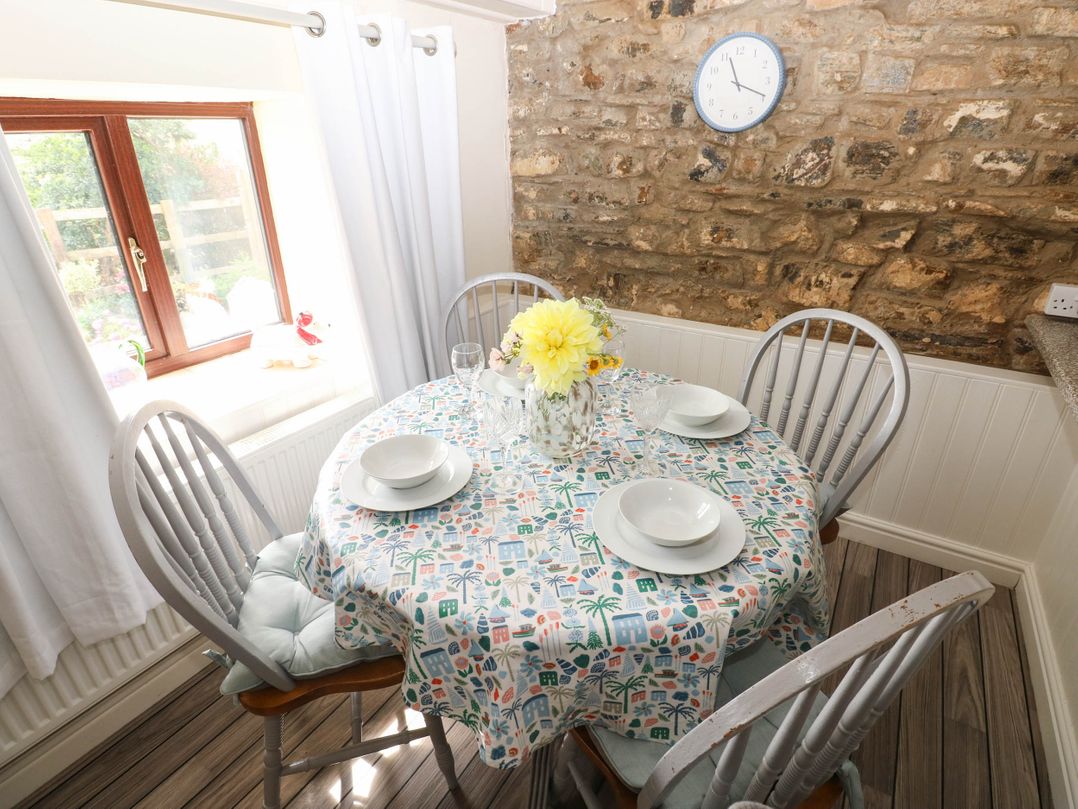 Coedllys Uchaf Cottage