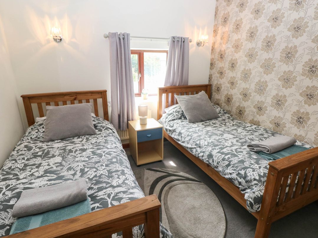 Coedllys Uchaf Cottage