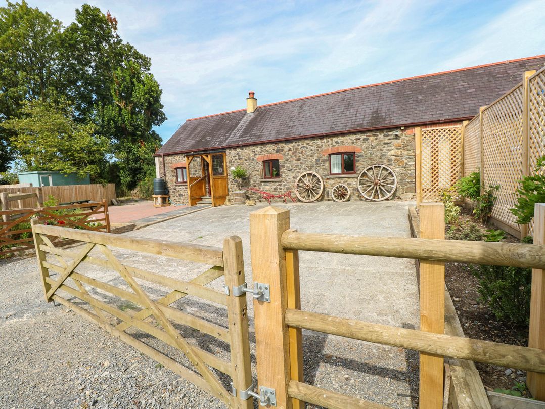 Coedllys Uchaf Cottage