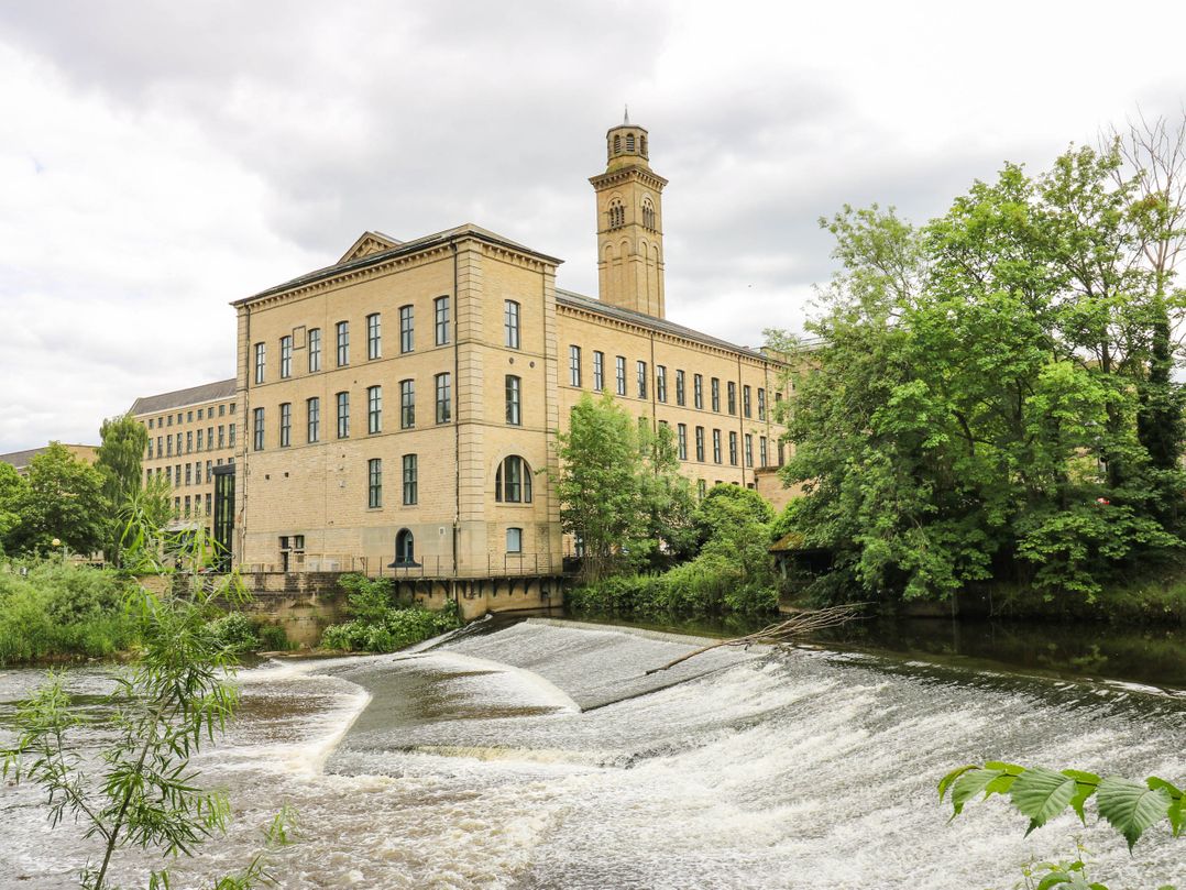 Canal House