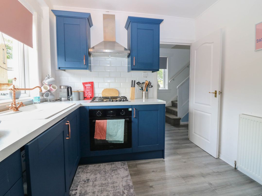 6 Niddrie Marischal Road
