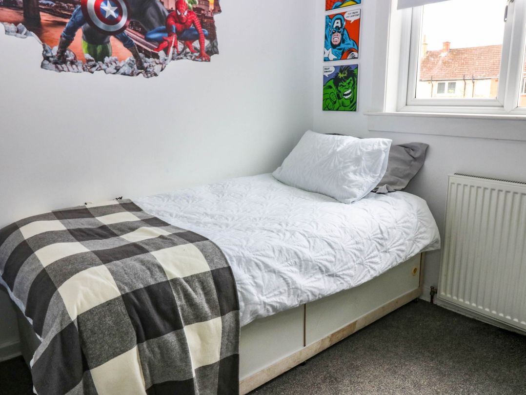 6 Niddrie Marischal Road