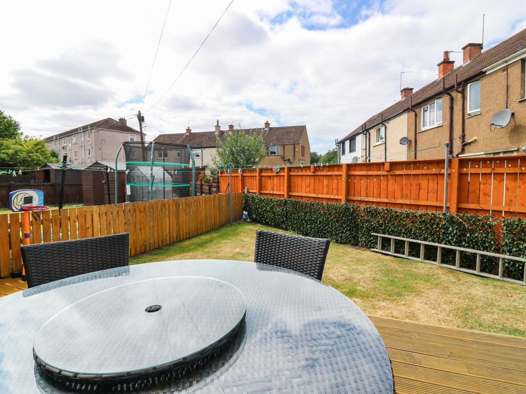 6 Niddrie Marischal Road