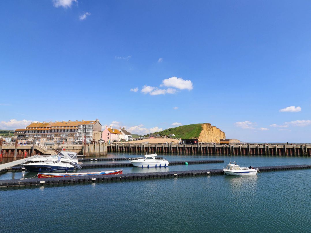 16 Old Shipyard Centre