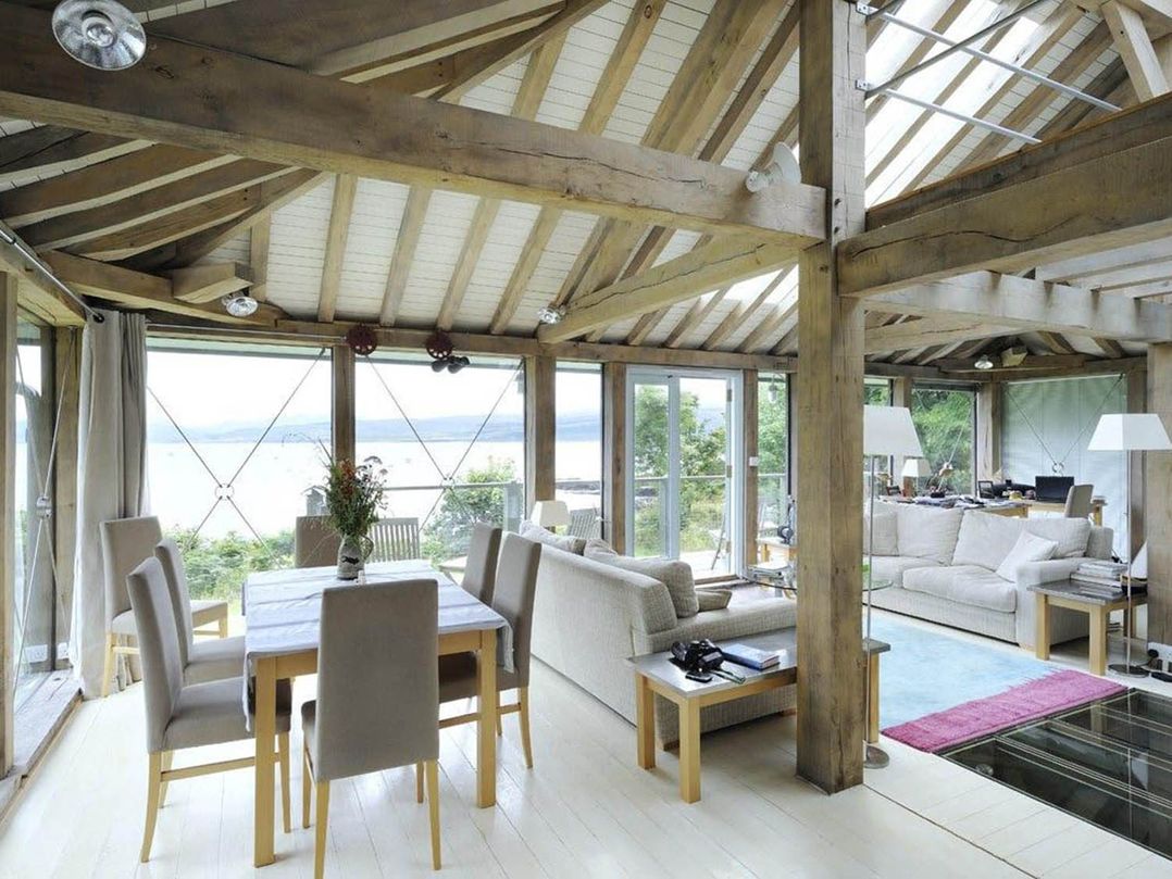 Tigh na Mara Sleeps 4 Sea Views Pet Friendly