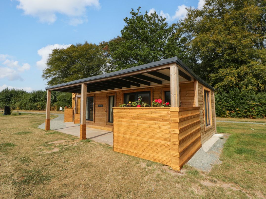 Oak Lodge