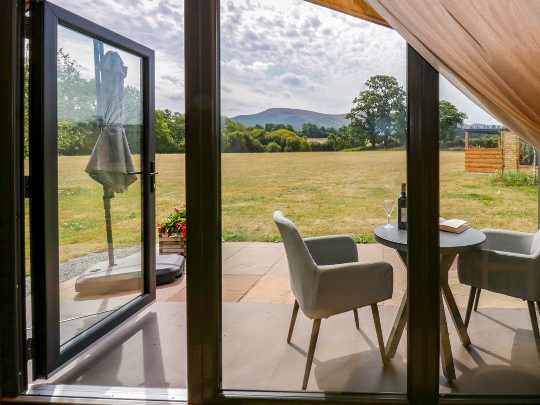 Sycamore Lodge