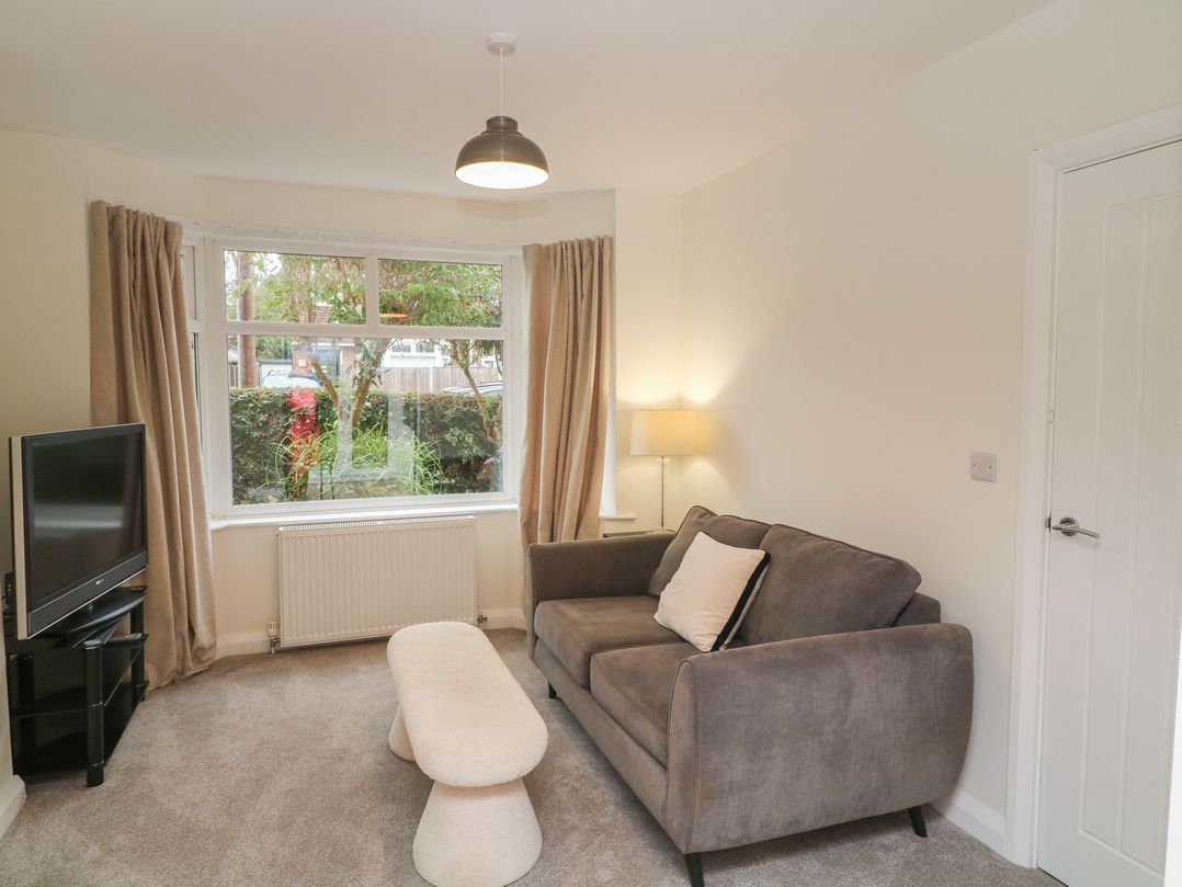 No.40 Rufford Road