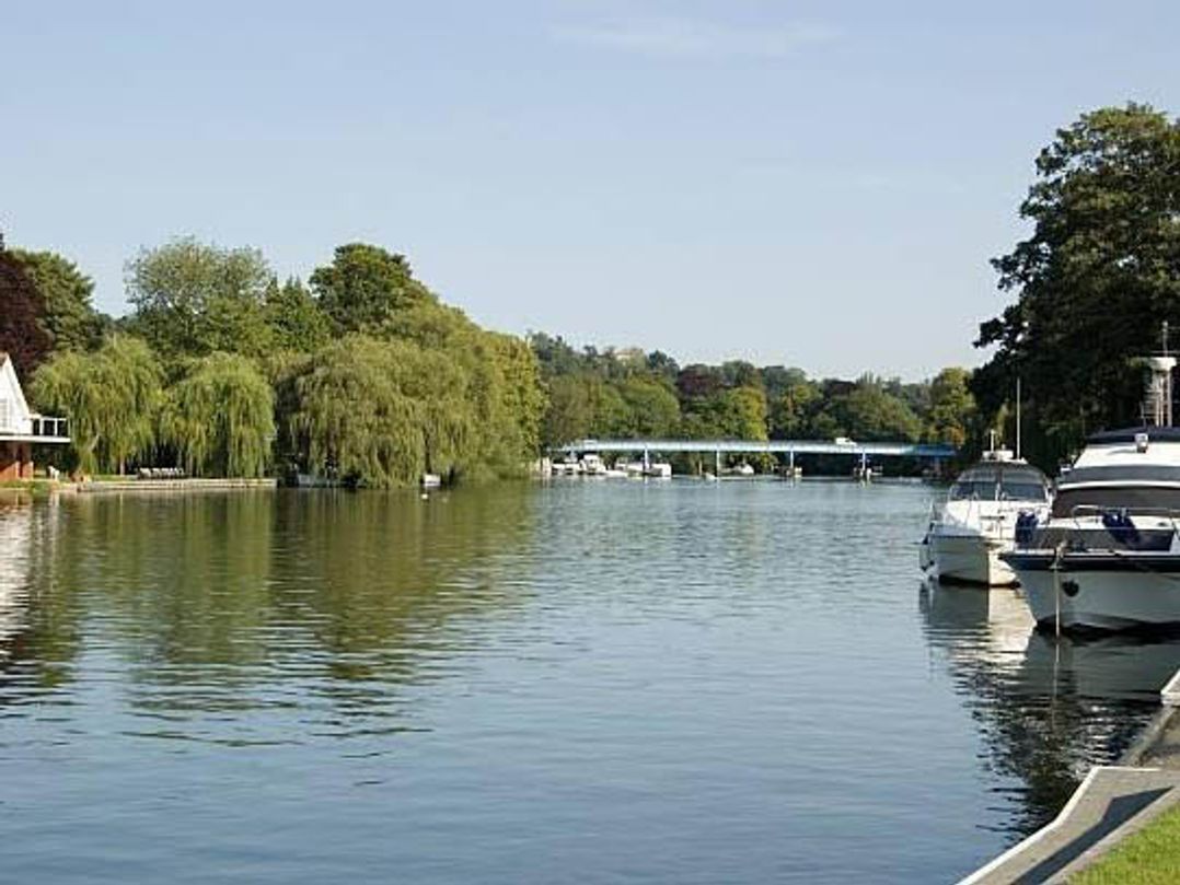 Luxurious 5 Bedroom House in Cookham near  Marlow