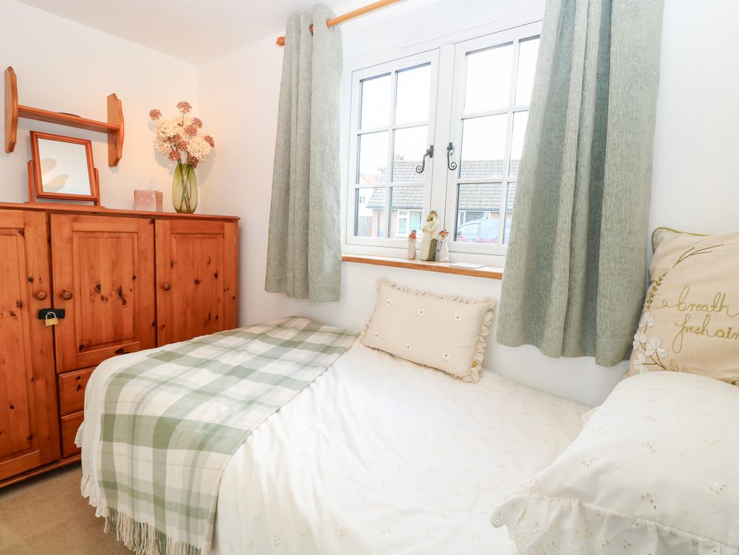 Hollyhedge Cottage