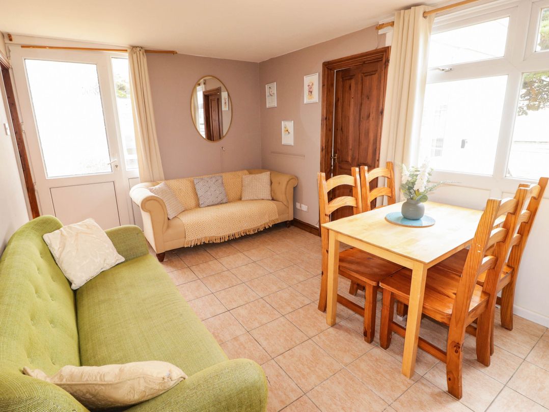Chalet 242 Carmarthen Bay