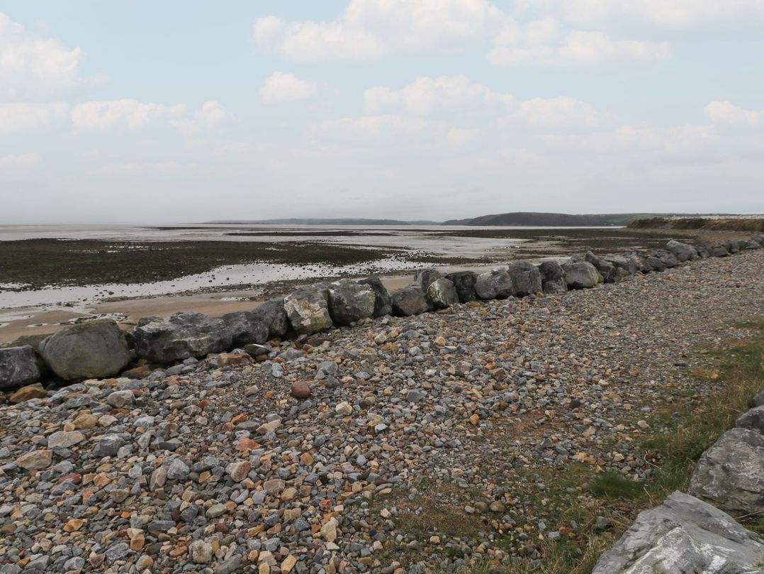 Chalet 242 Carmarthen Bay