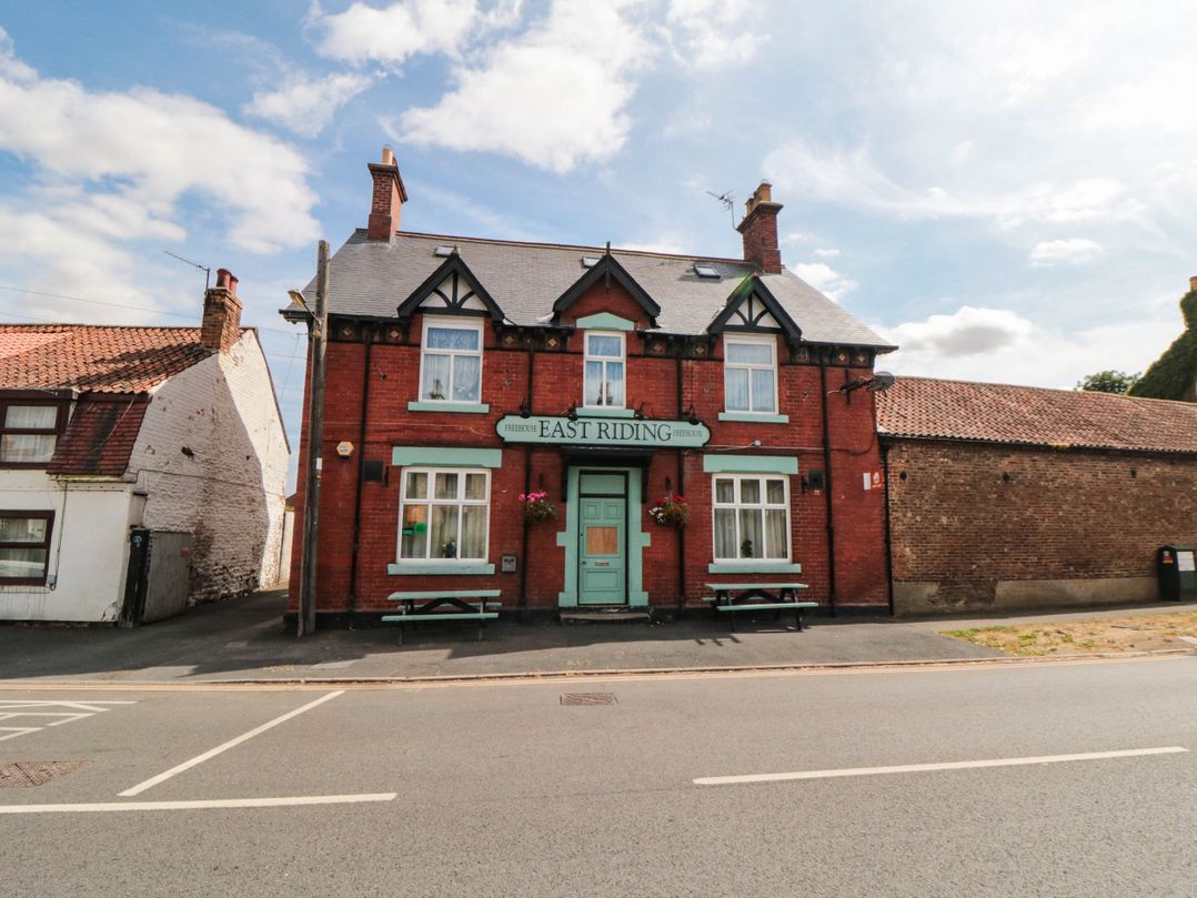 Teal Cottage
