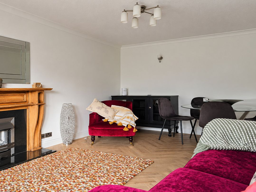 2 Bed Bungalow, Sleeps 4
