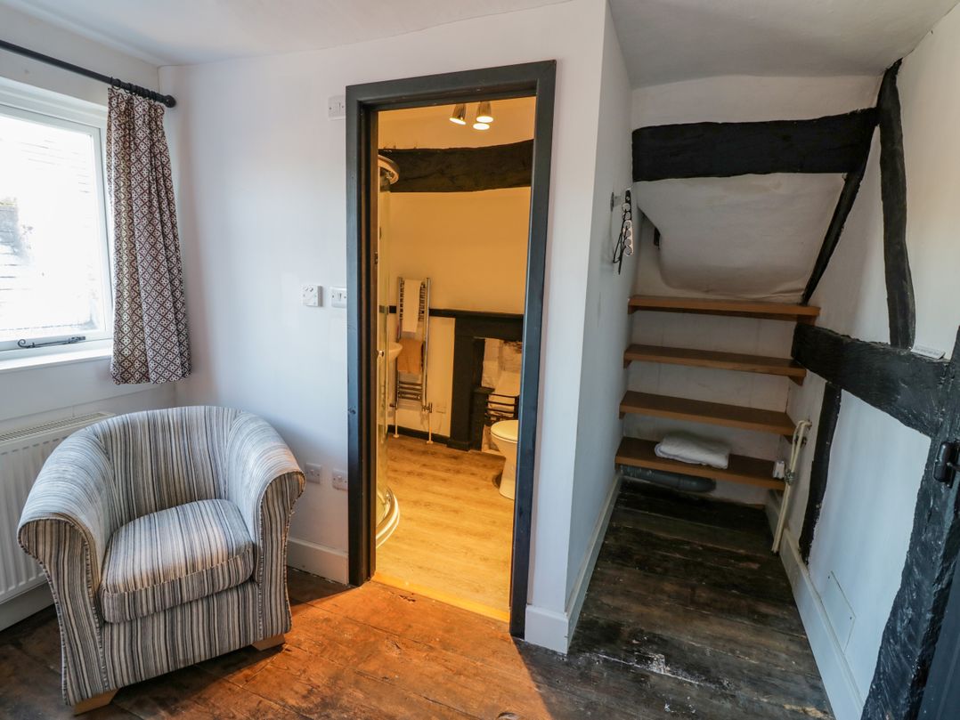 Little Cowarne Court